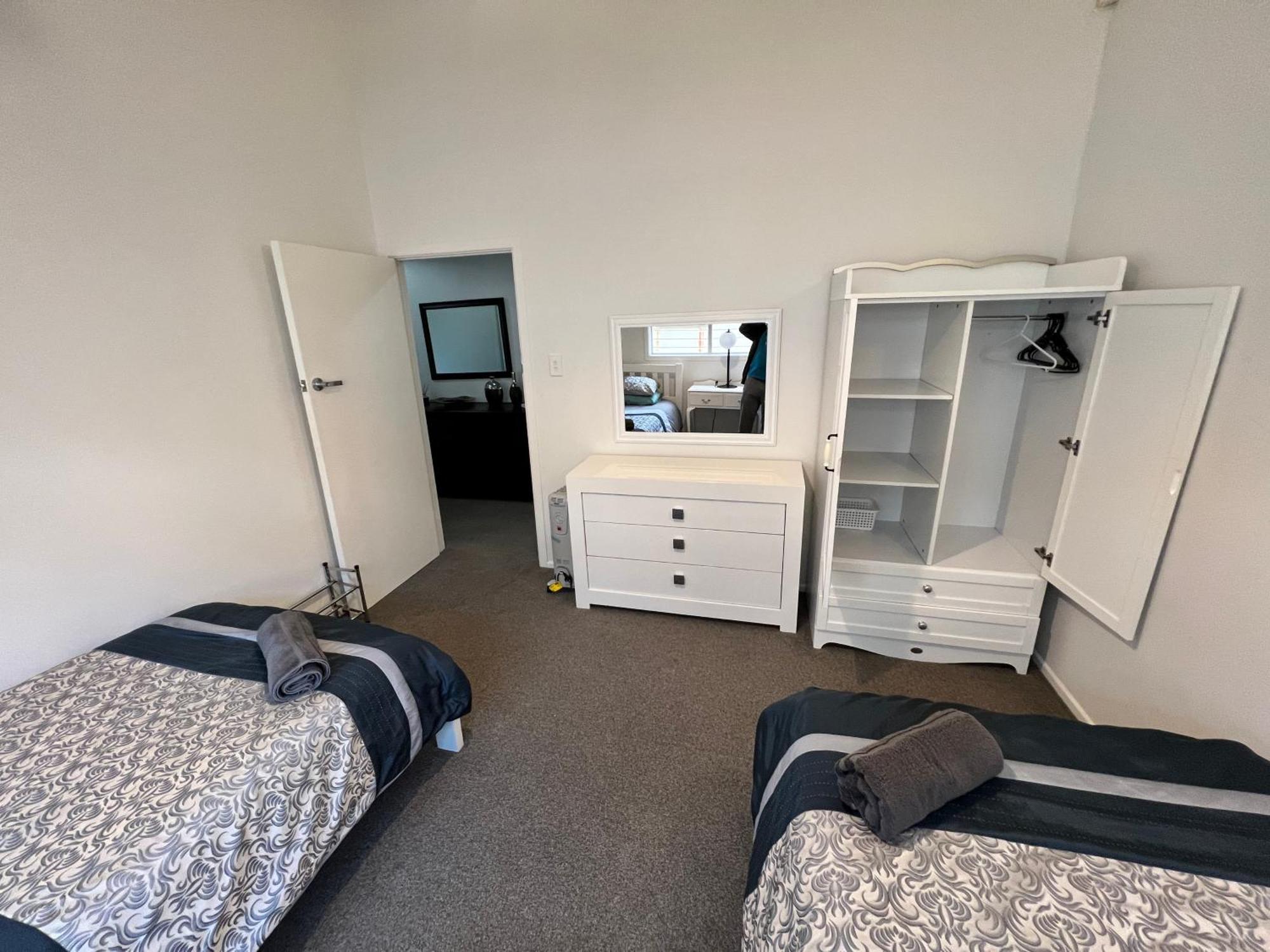 Eden Park House Homestay